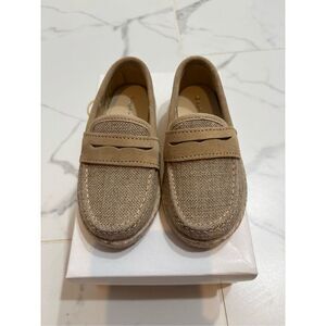 NEW IN BOX ELEPHANTITO Loafer Espadrille Beige